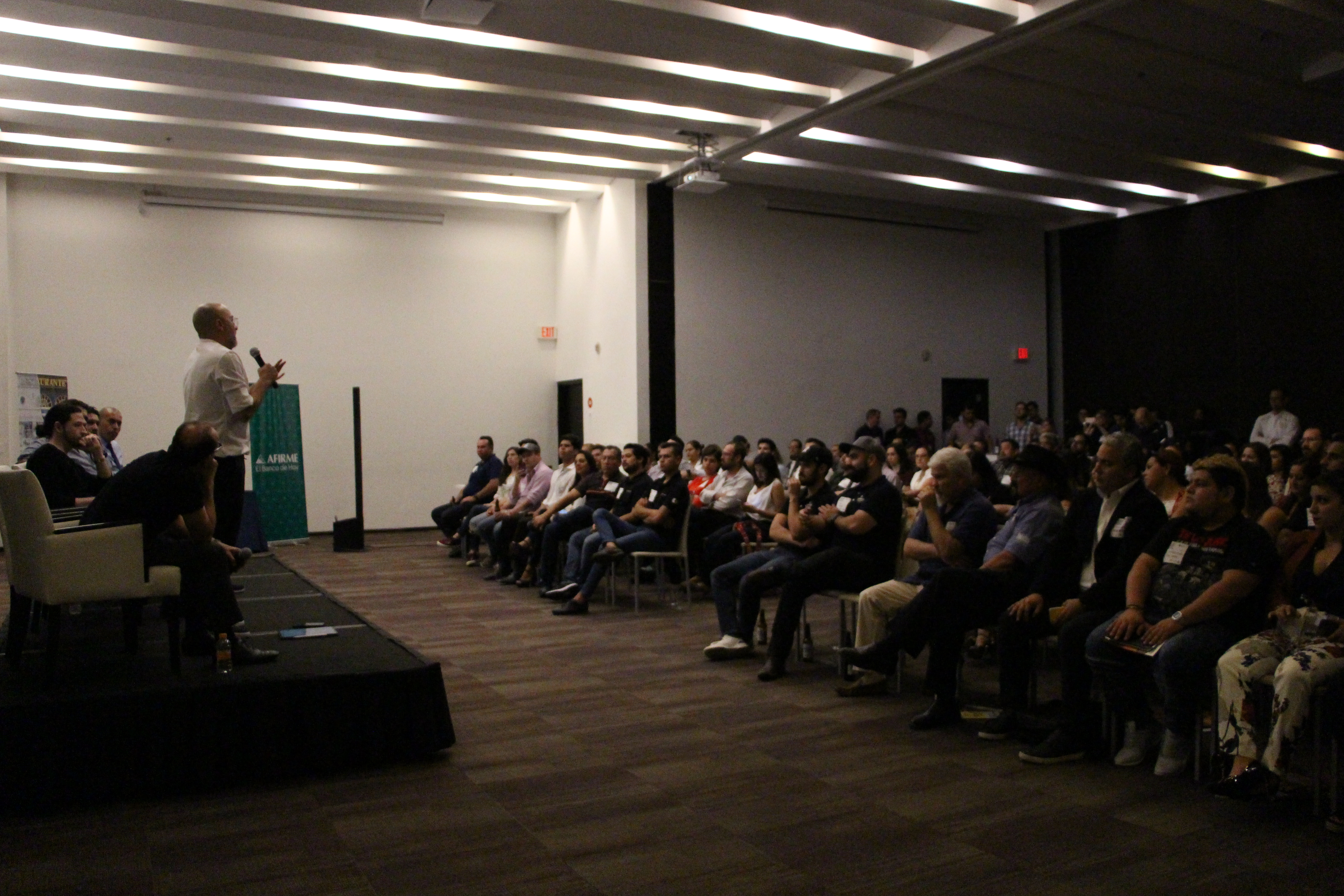 "Futuro de la Industria Restaurantera de Nuevo León" 4